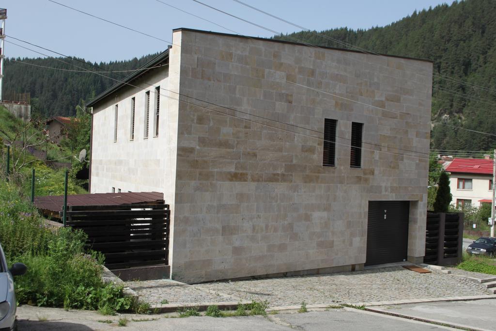 The Stone Villa 贝利伊斯库尔 外观 照片